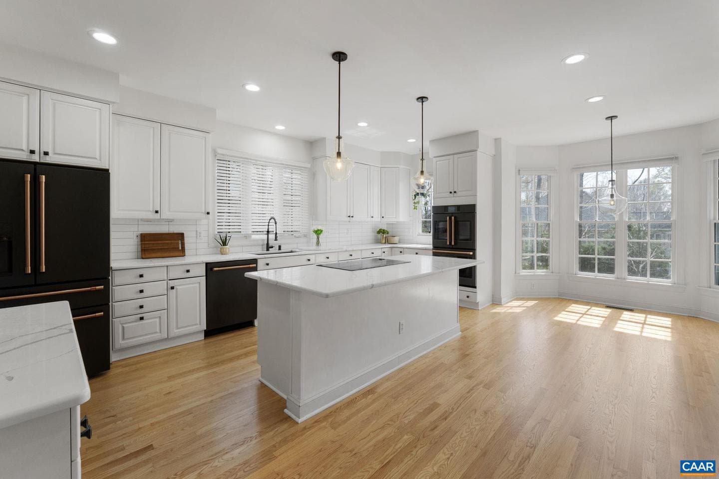 3279 Melrose Ln photo 14
