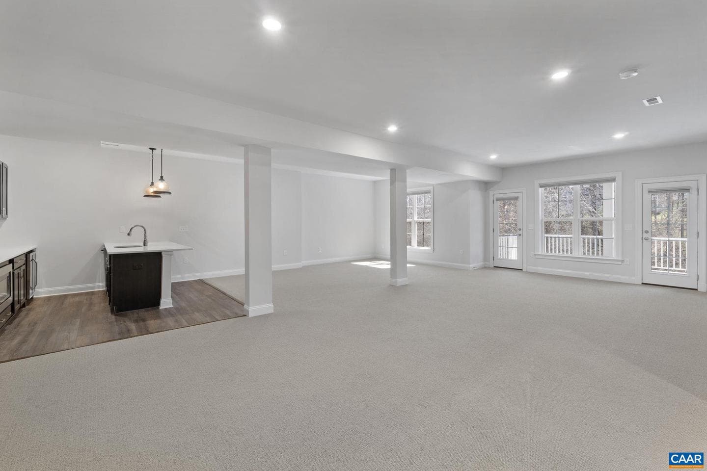 314 Avondale Ln photo 32