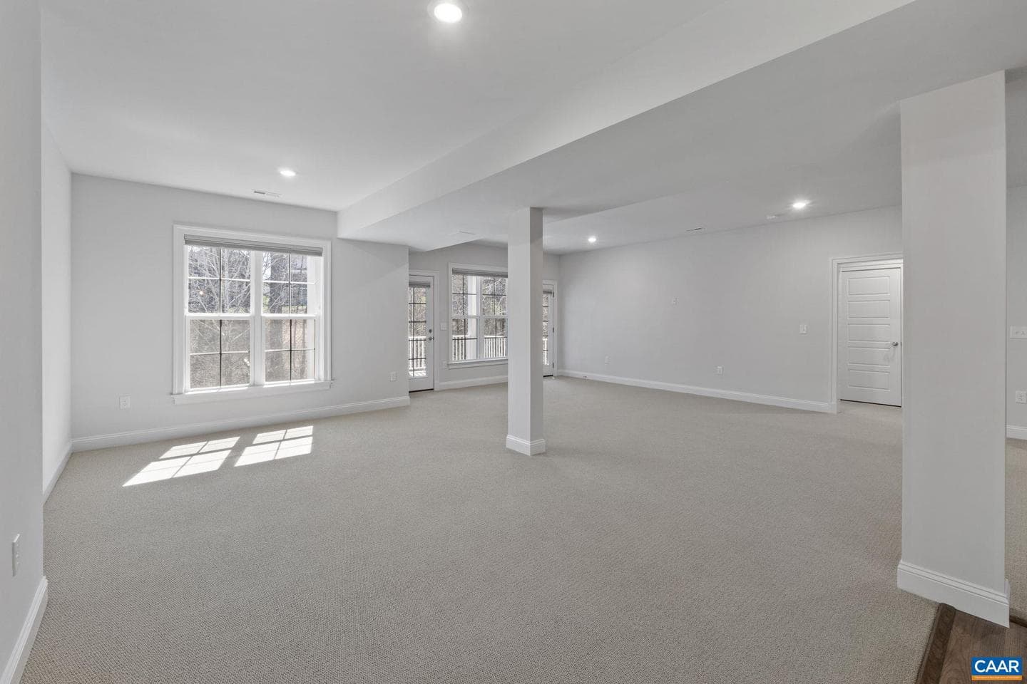 314 Avondale Ln photo 35
