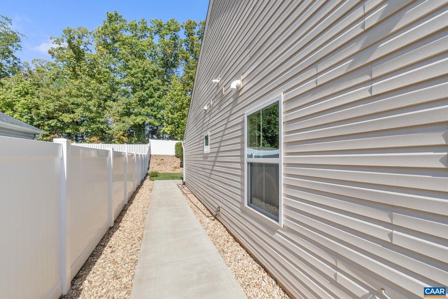 27 Pine Knot Dr photo 25