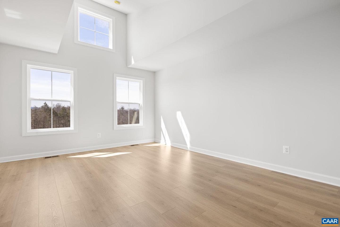 3089 Miranda Crossing photo 15