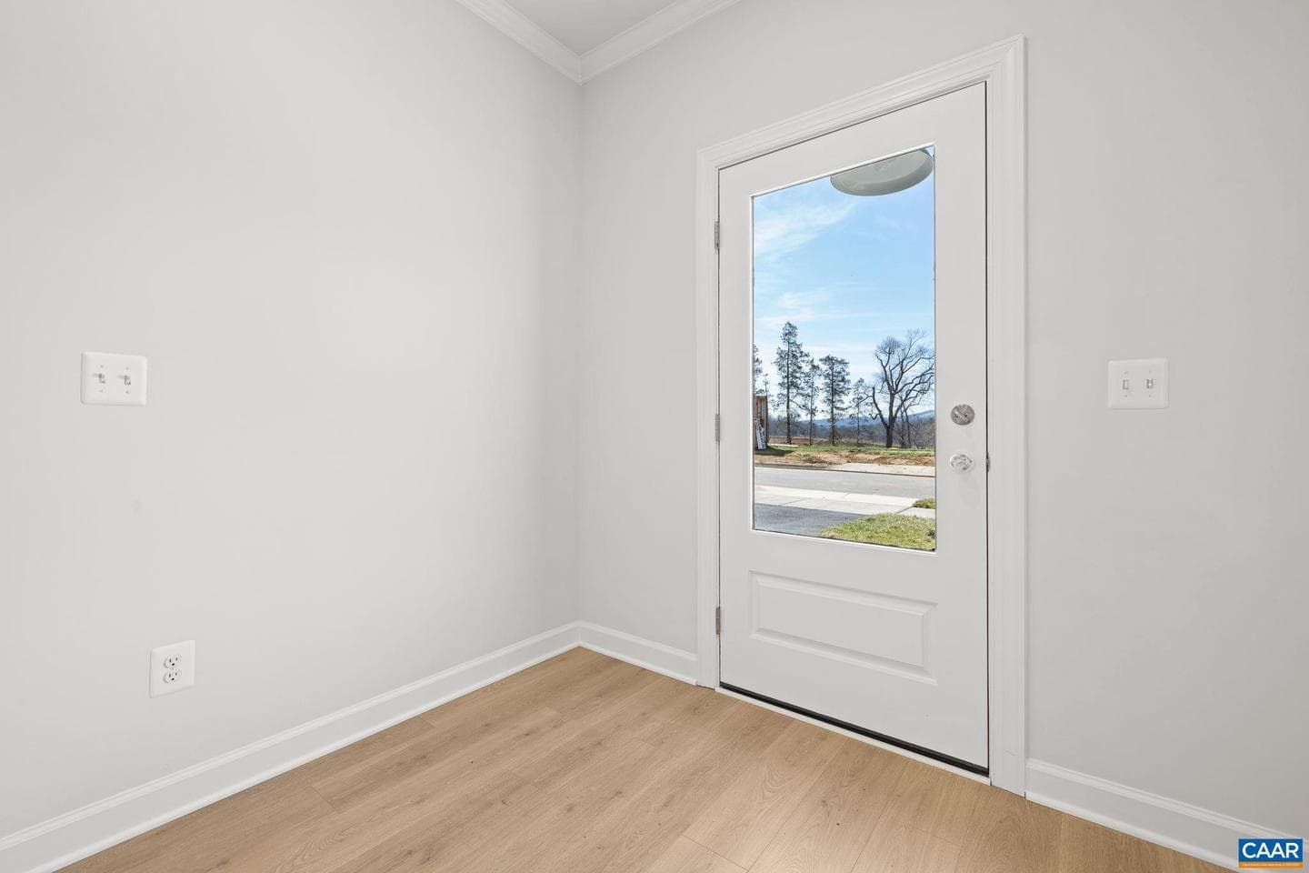 3089 Miranda Crossing photo 6
