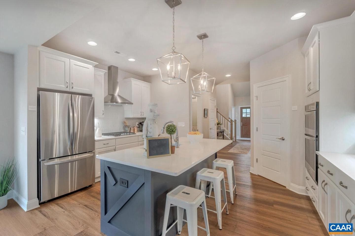 2014 Larkin Ln photo 6