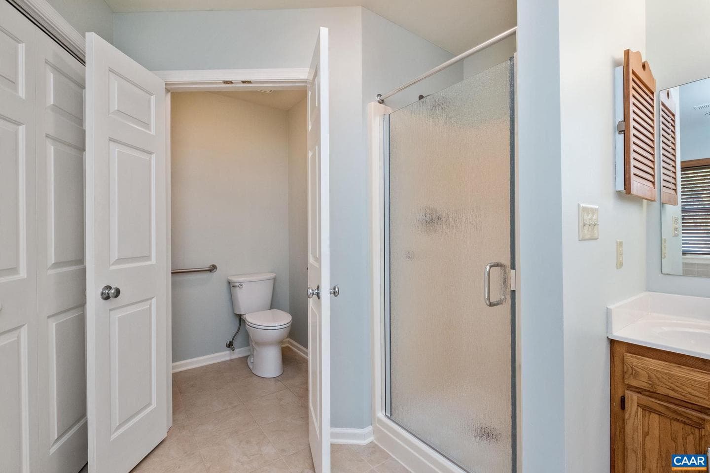 240 Homestead Ln photo 21