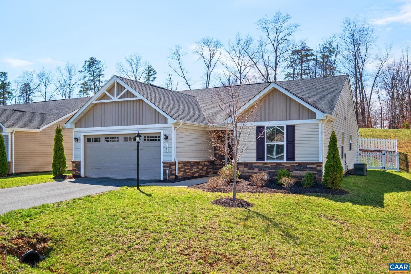 127 Park Dr photo 20
