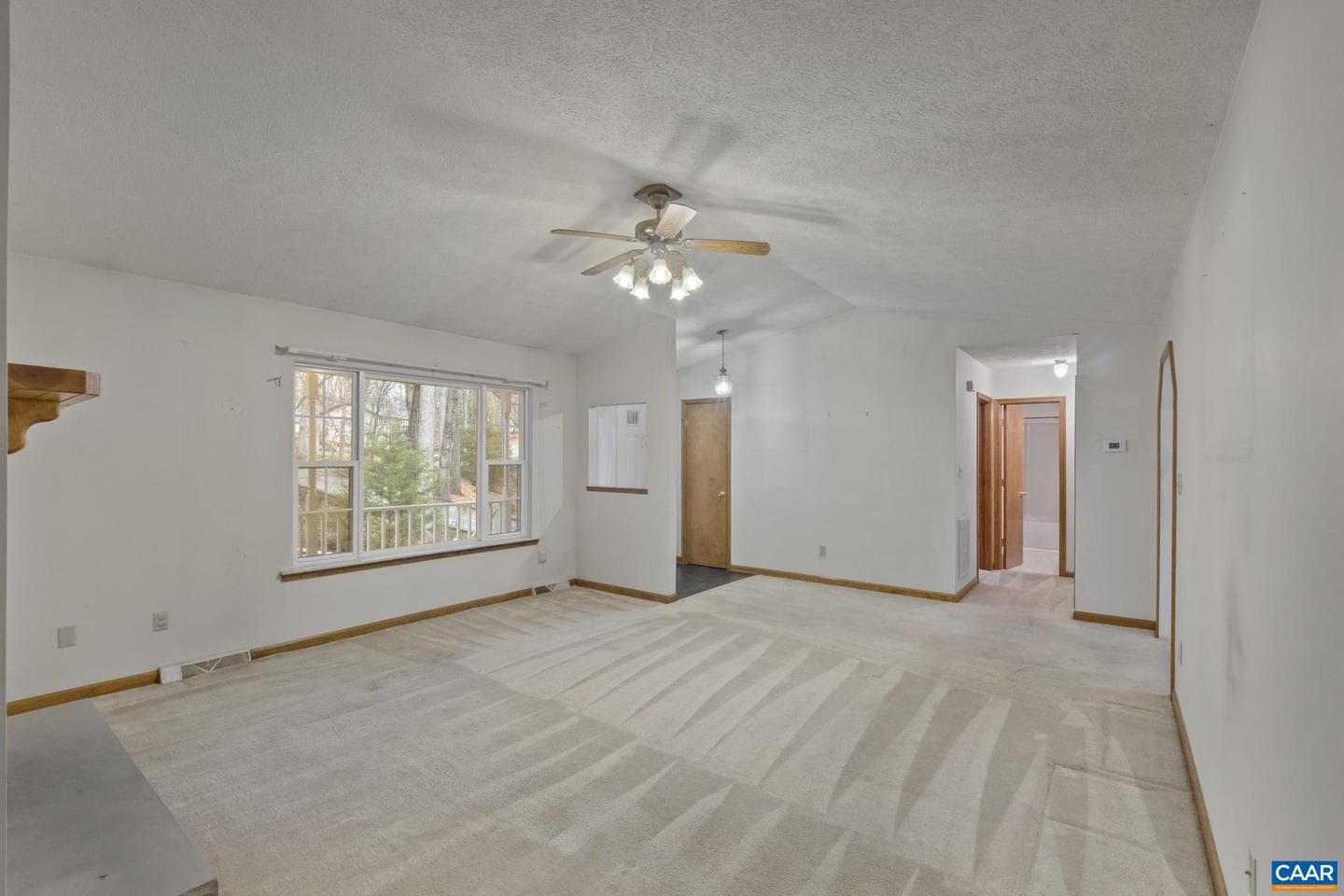 814 Jefferson Dr photo 10