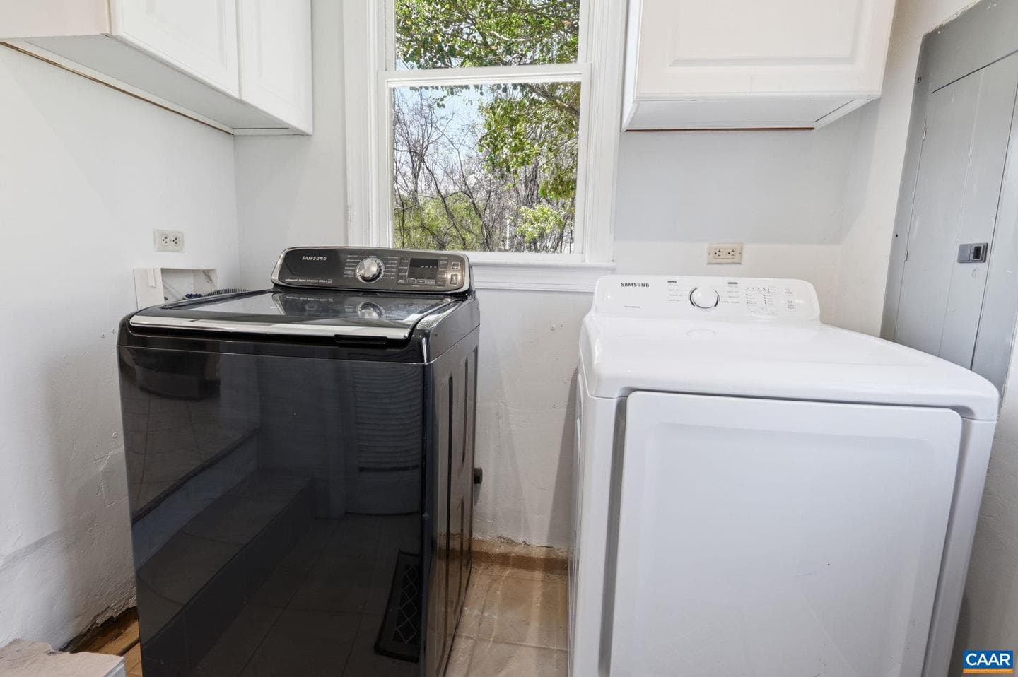 1641 Cherry Ave photo 35