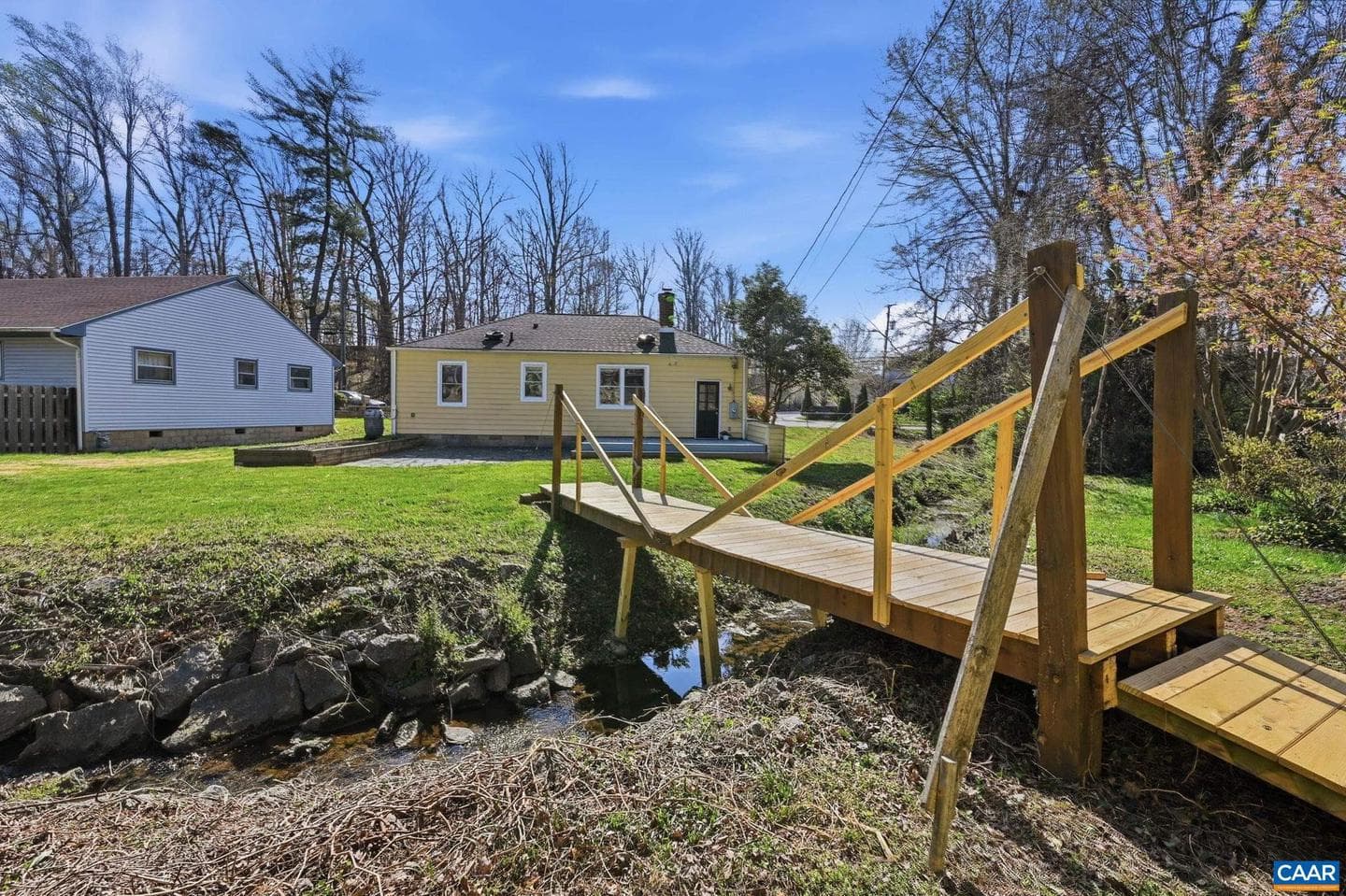 1641 Cherry Ave photo 45