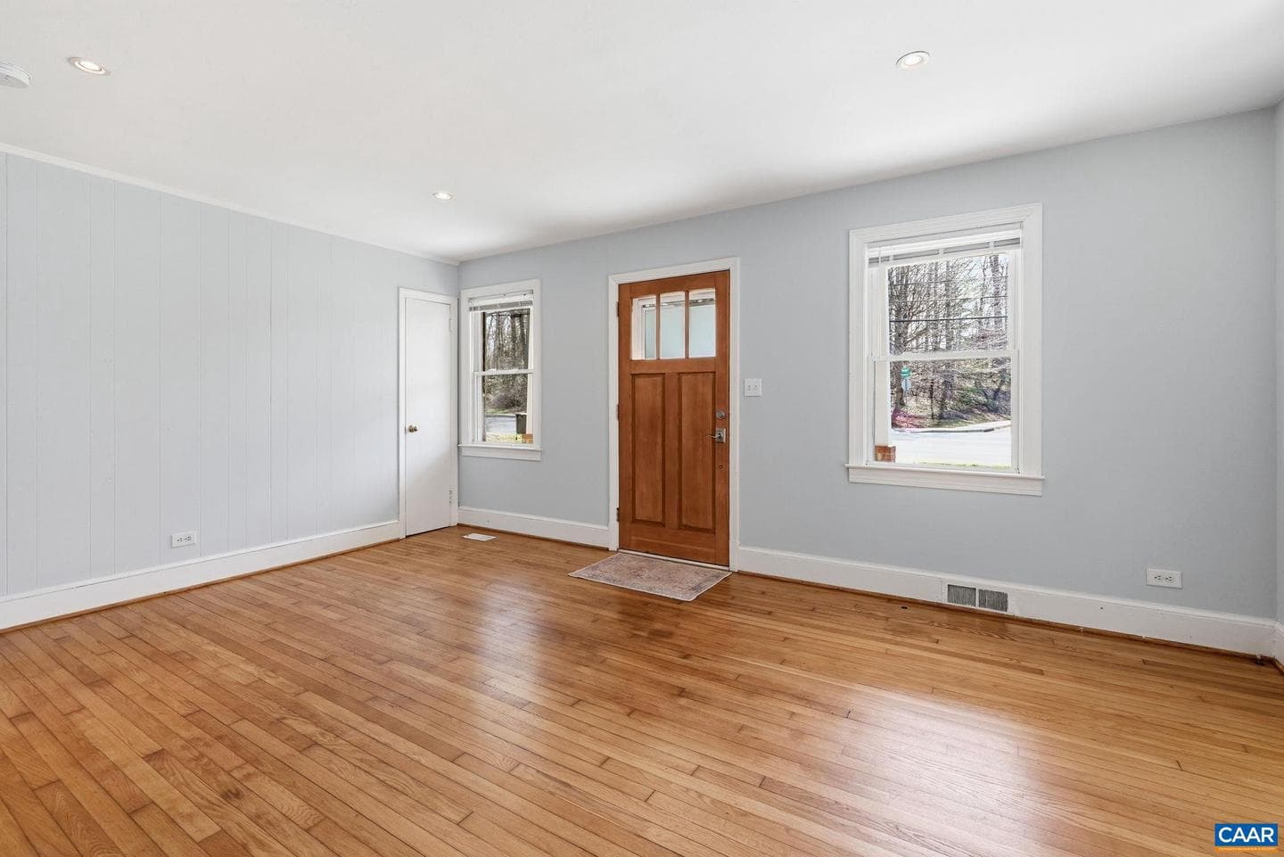 1641 Cherry Ave photo 9