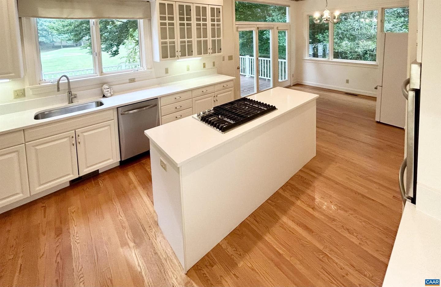 1680 Wellesley Knls photo 13