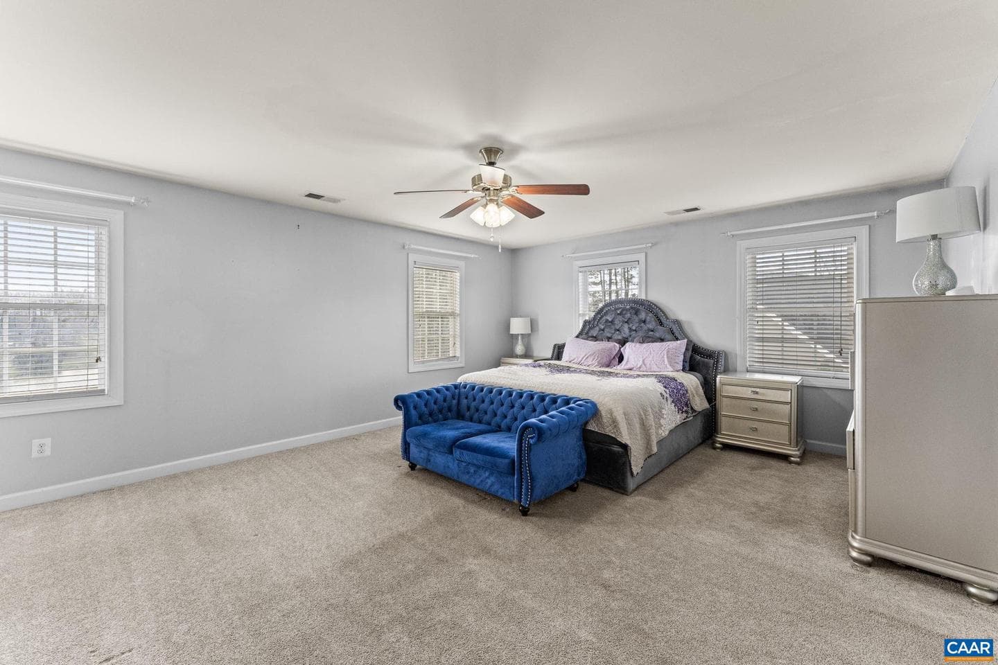 12 Longford Dr photo 28