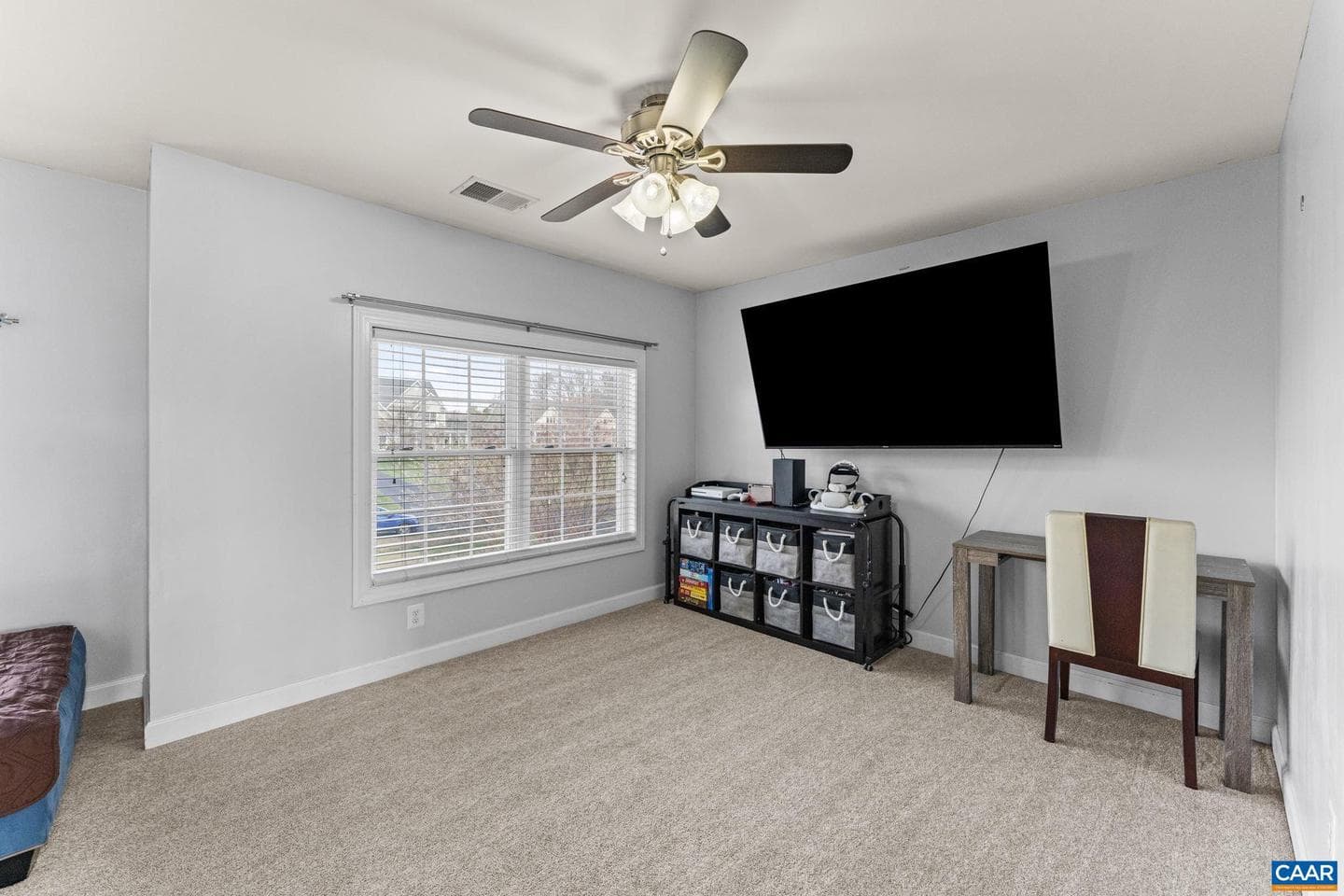 12 Longford Dr photo 33