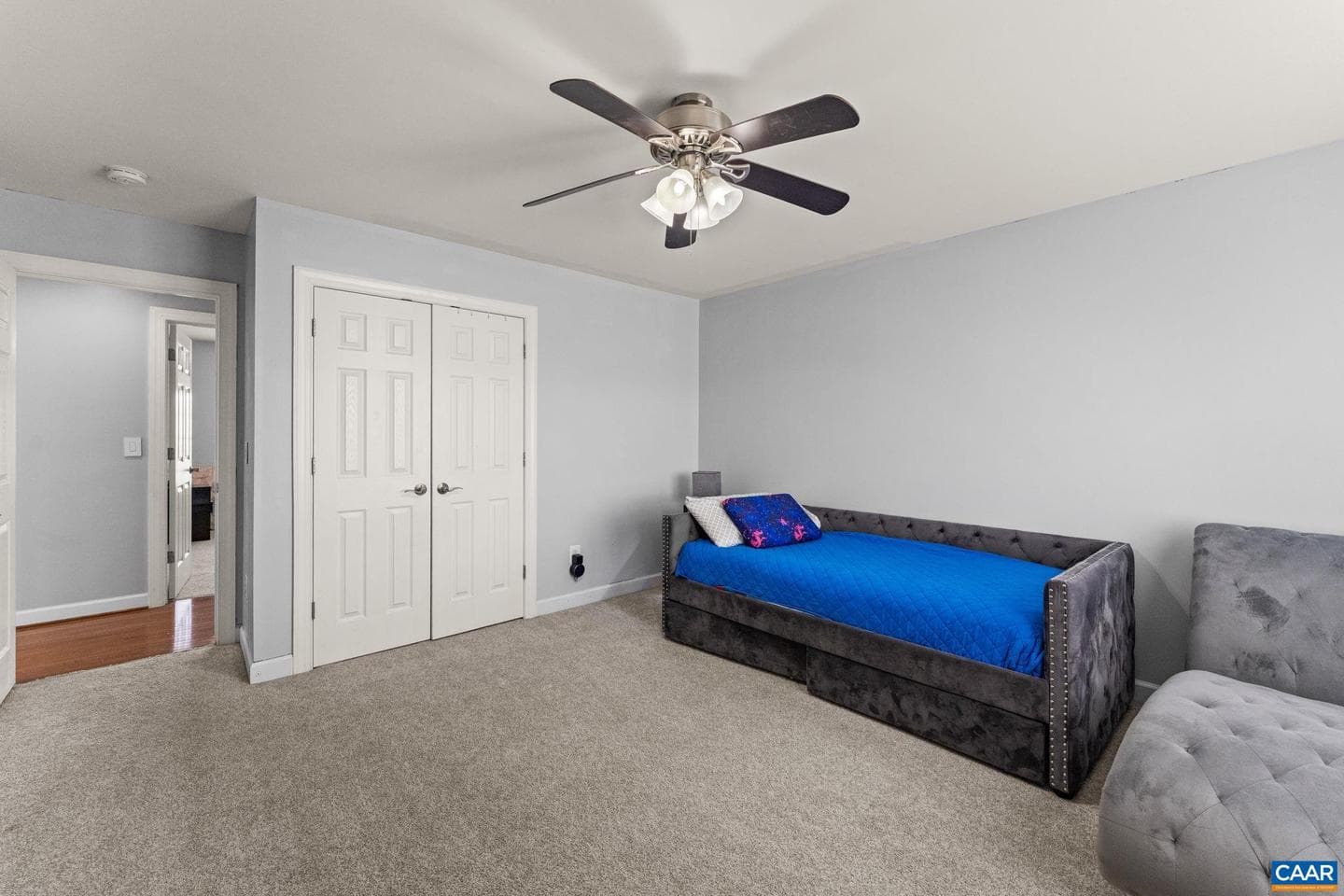 12 Longford Dr photo 38