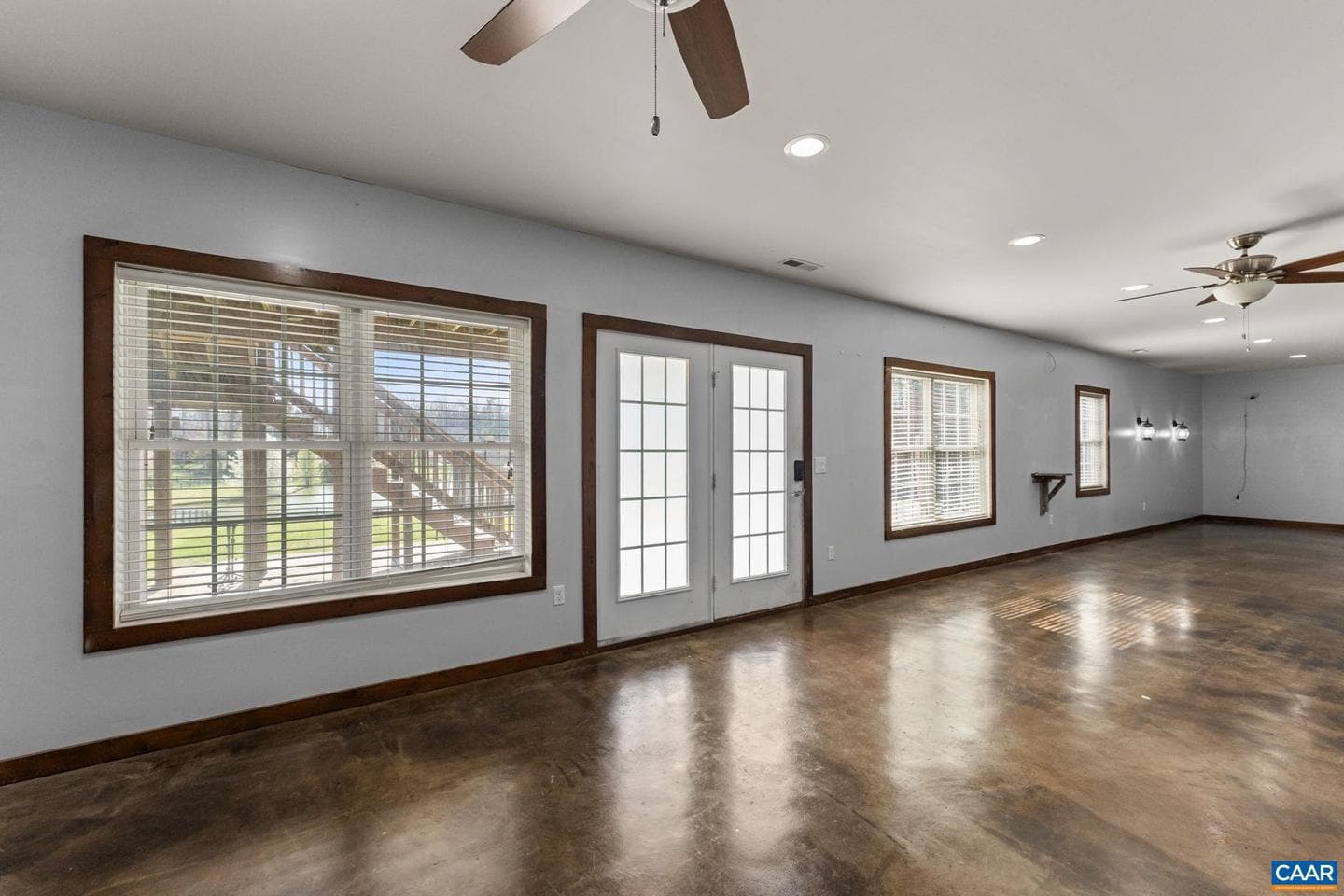12 Longford Dr photo 41