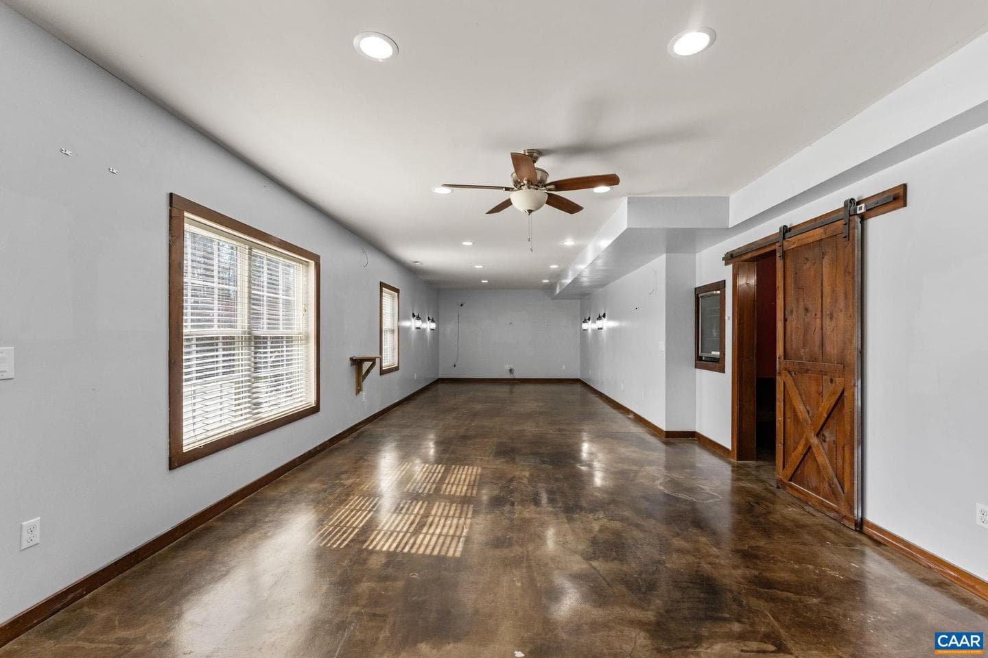 12 Longford Dr photo 42