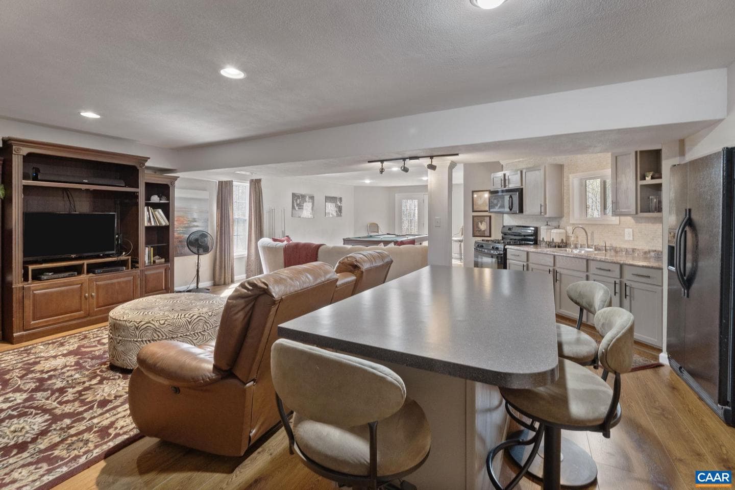 1309 Middle River Rd photo 44