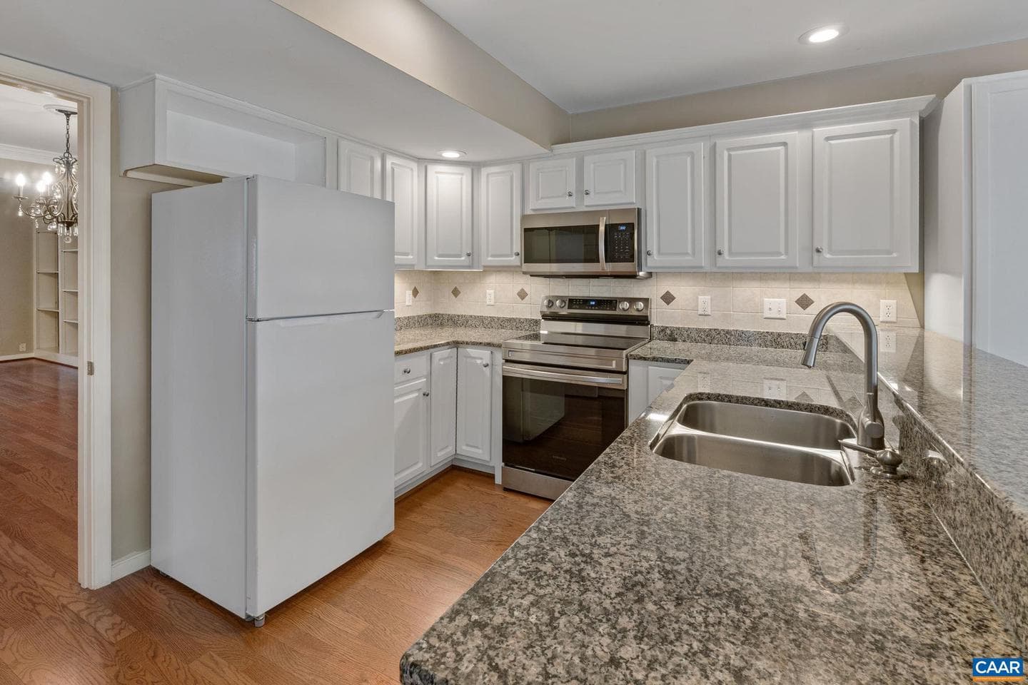 3396 Moubry Ln photo 10