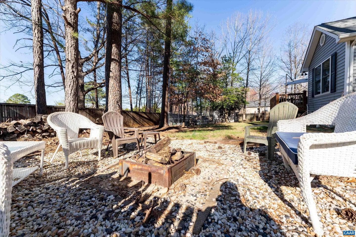 579 Jefferson Dr photo 33
