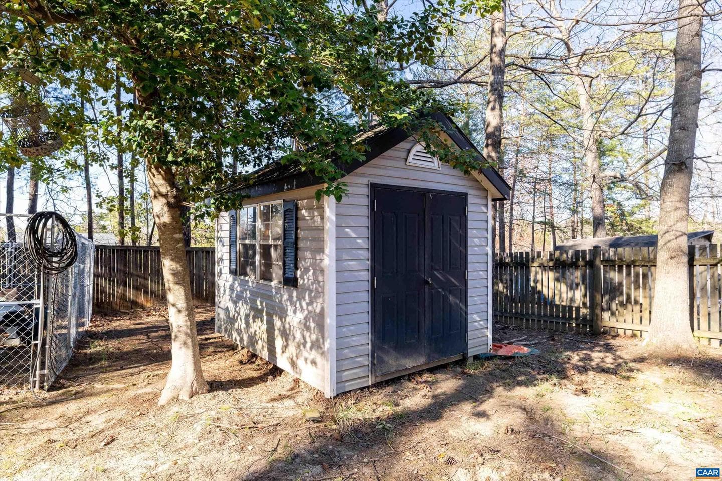 579 Jefferson Dr photo 34