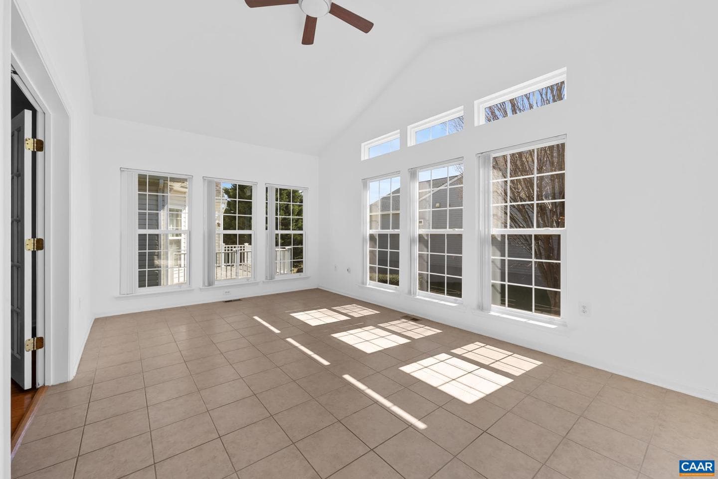 598 Mistland Trl photo 20