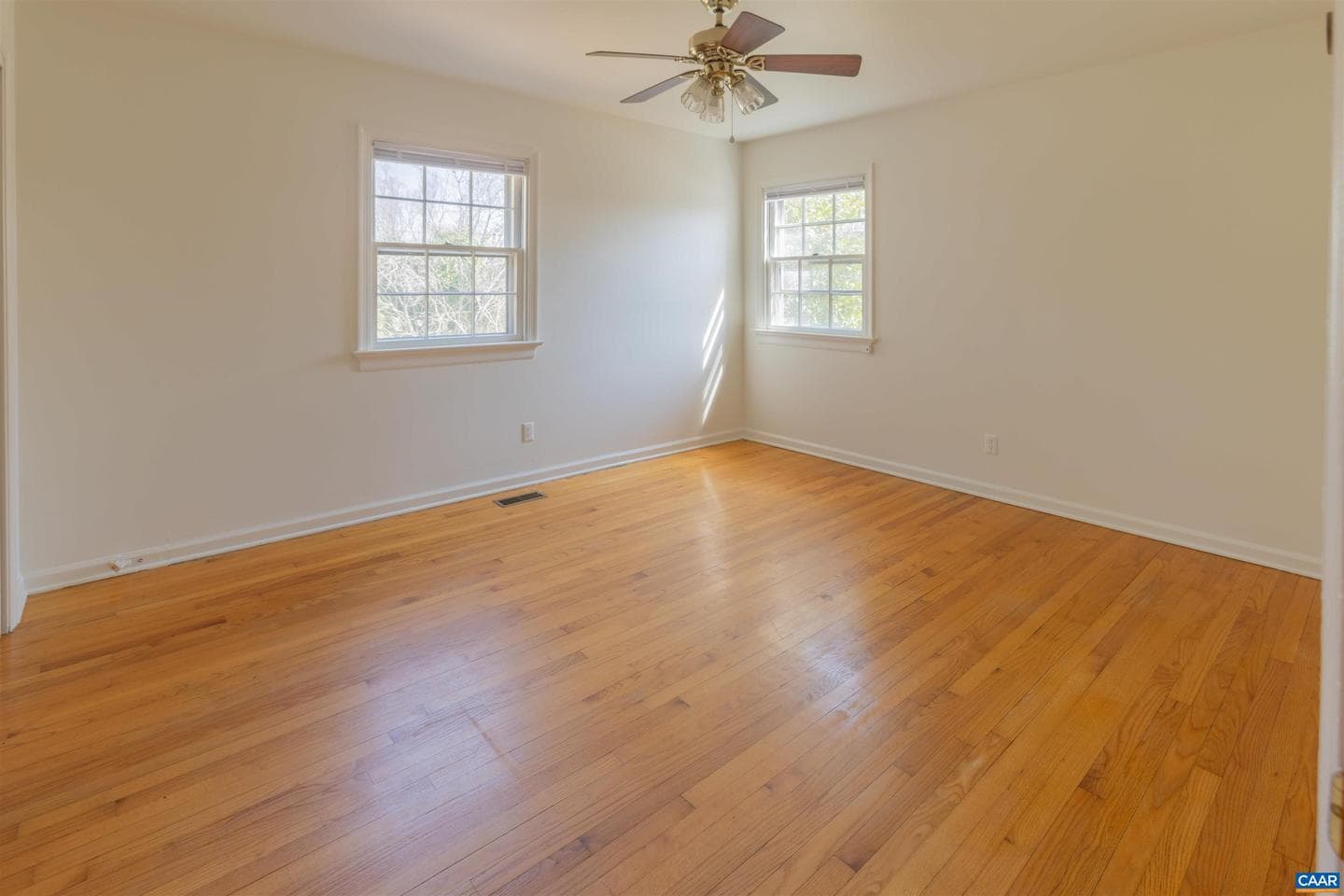 1213 Cutler Ln photo 33