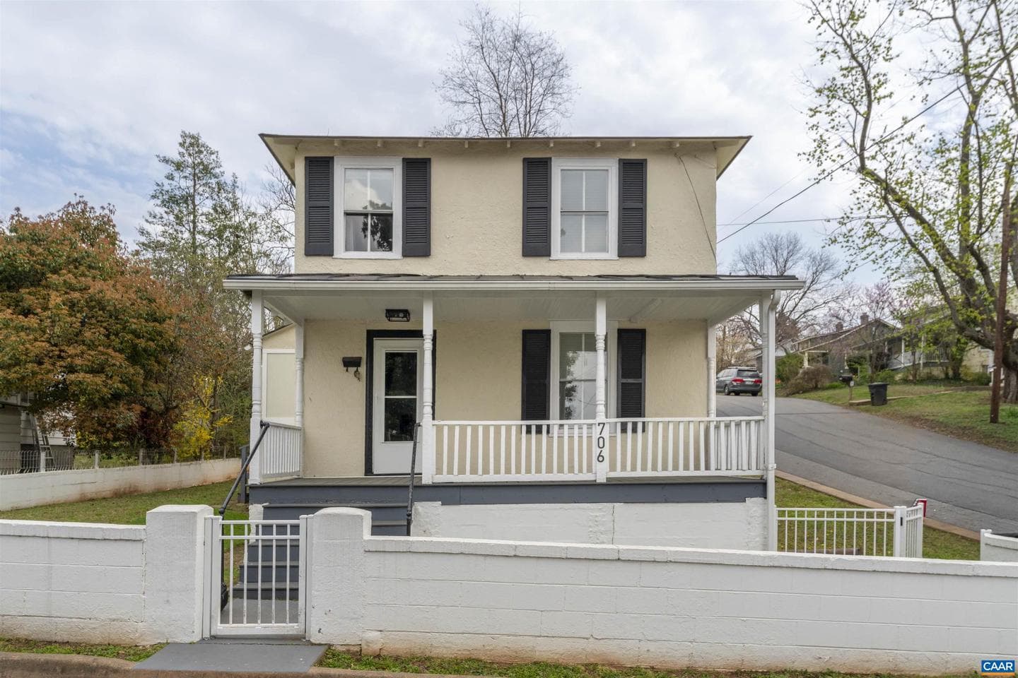 706 Castalia St photo 18