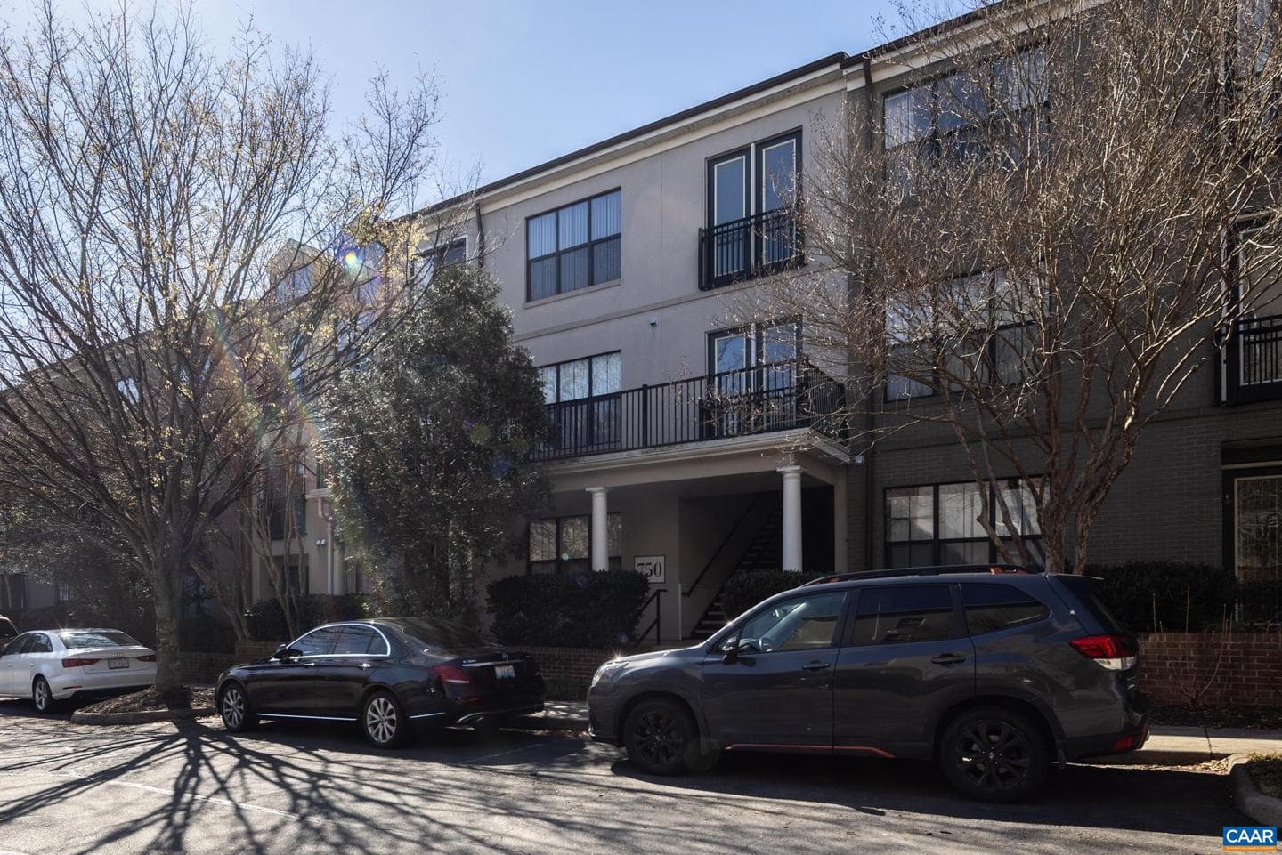 750 Walker Sq #3d photo 2