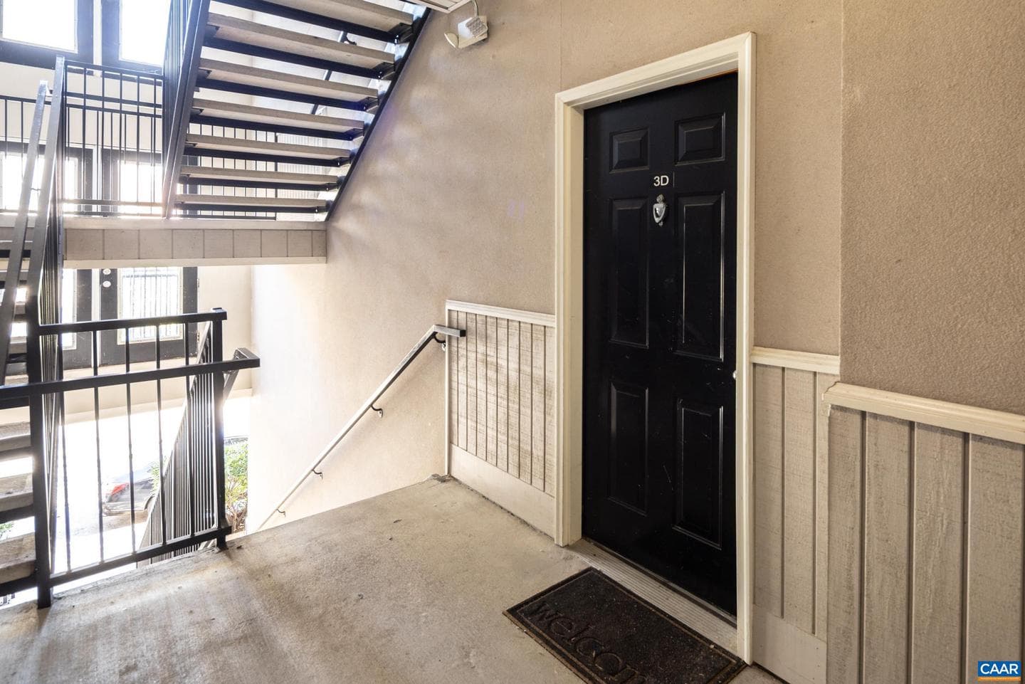 750 Walker Sq #3d photo 3
