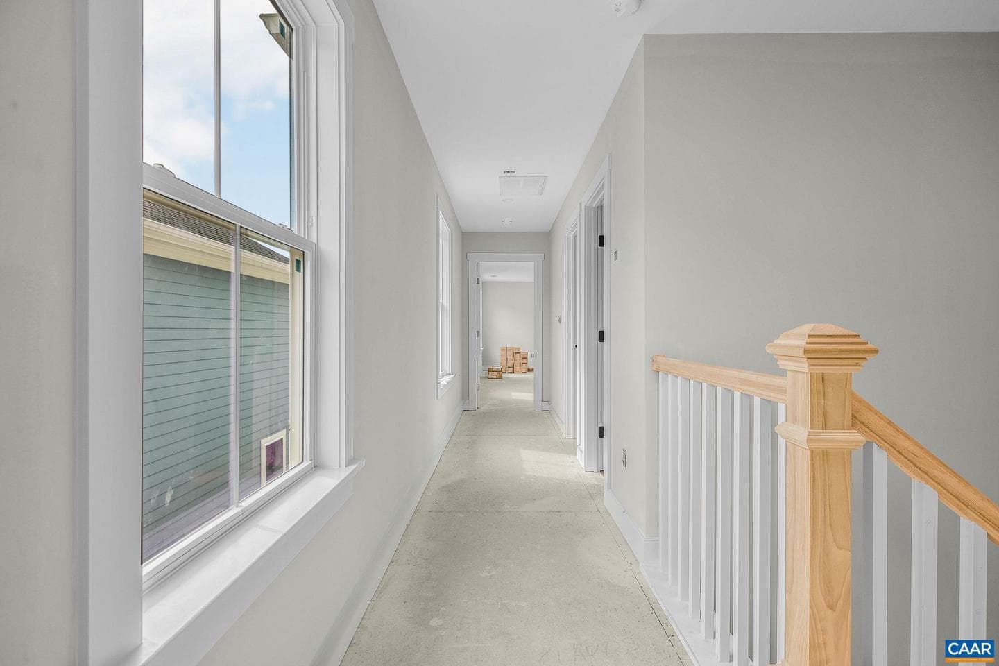 444 Nicholson St photo 17