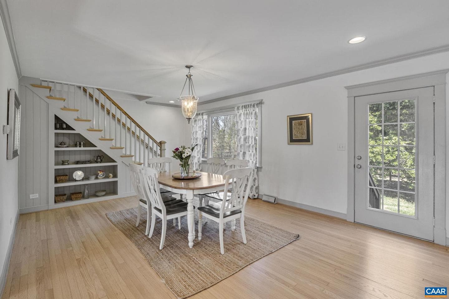4939 Richmond Rd photo 14