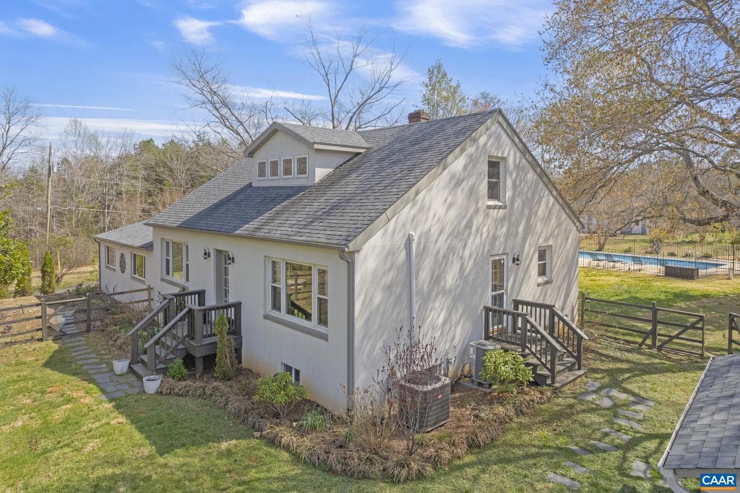 4939 Richmond Rd photo 65