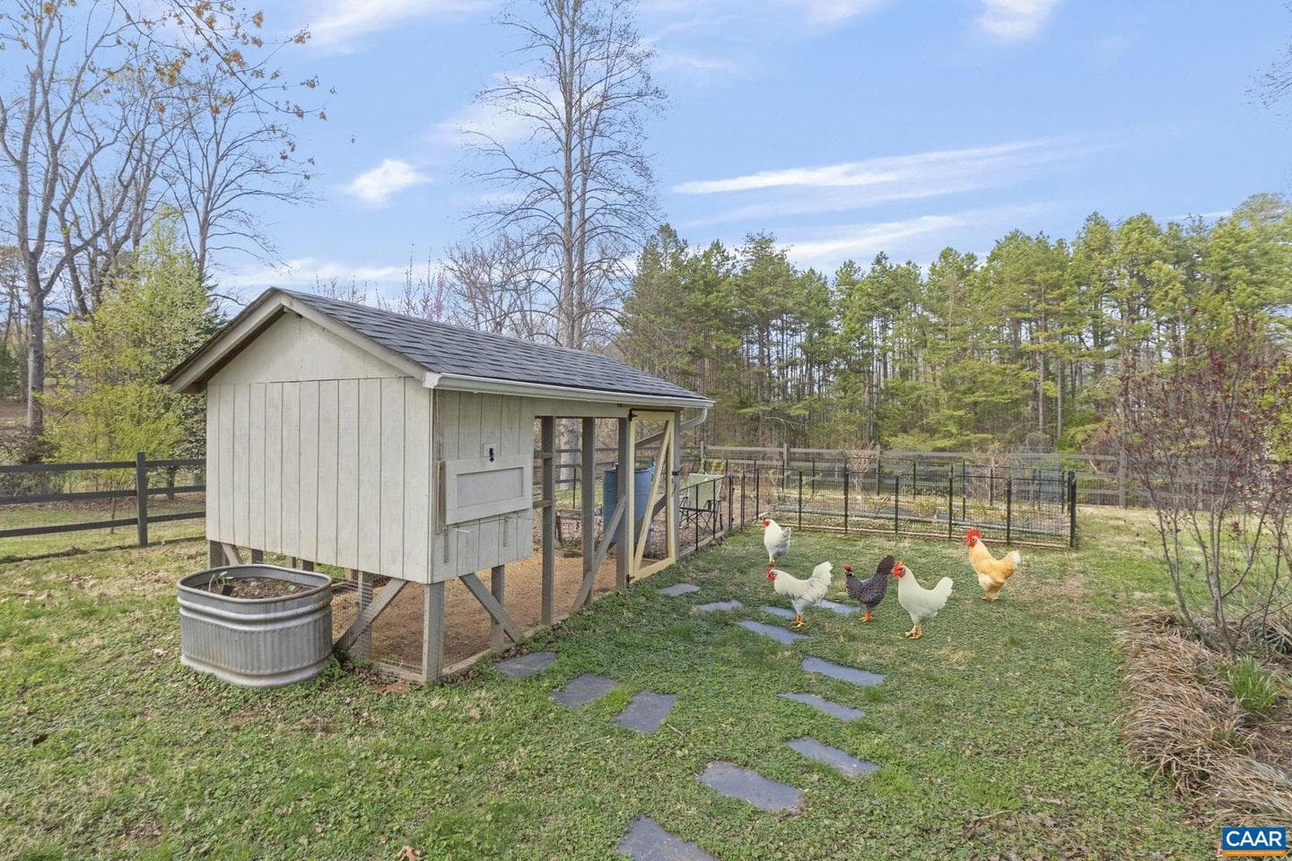4939 Richmond Rd photo 66