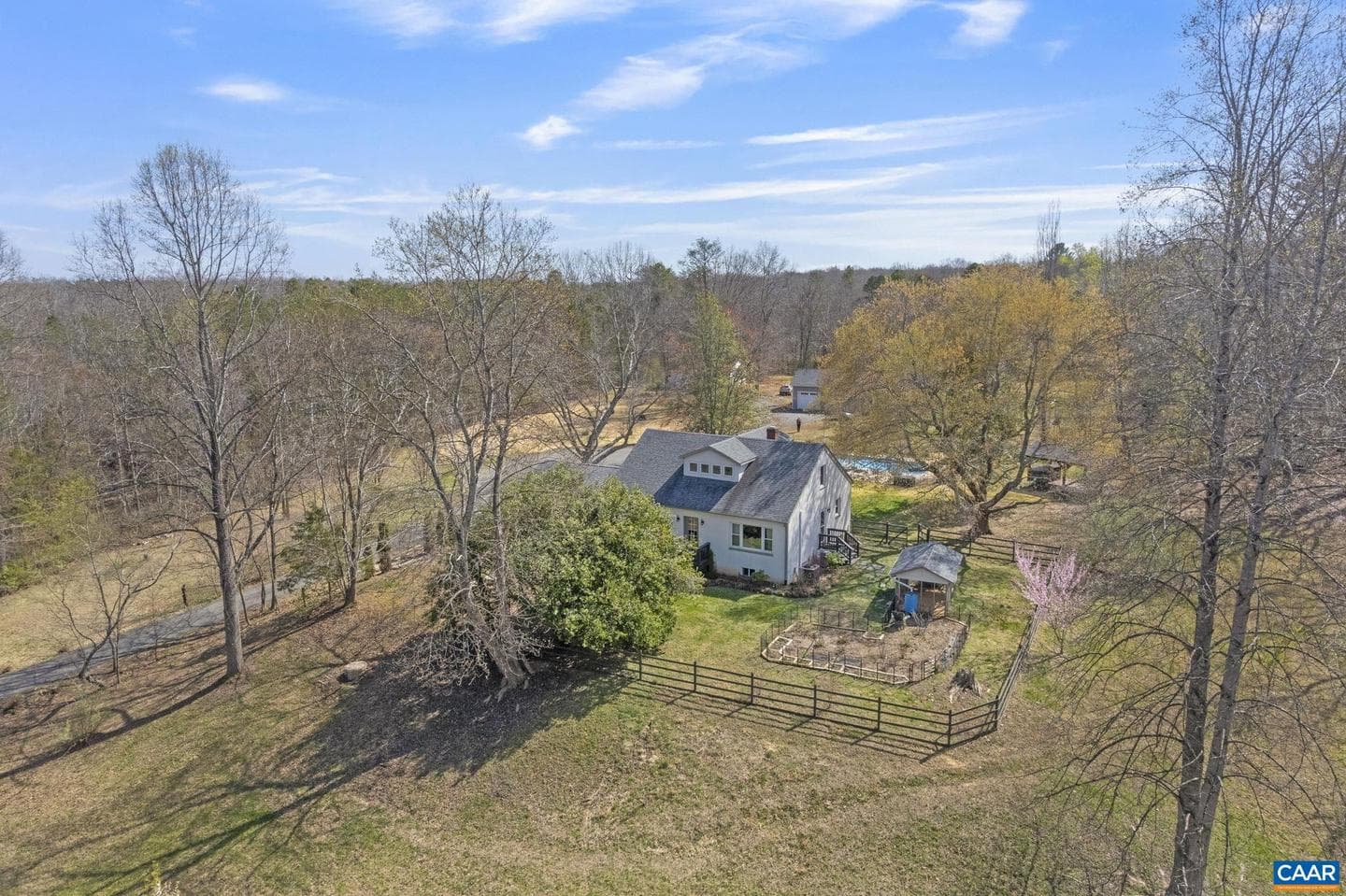 4939 Richmond Rd photo 72