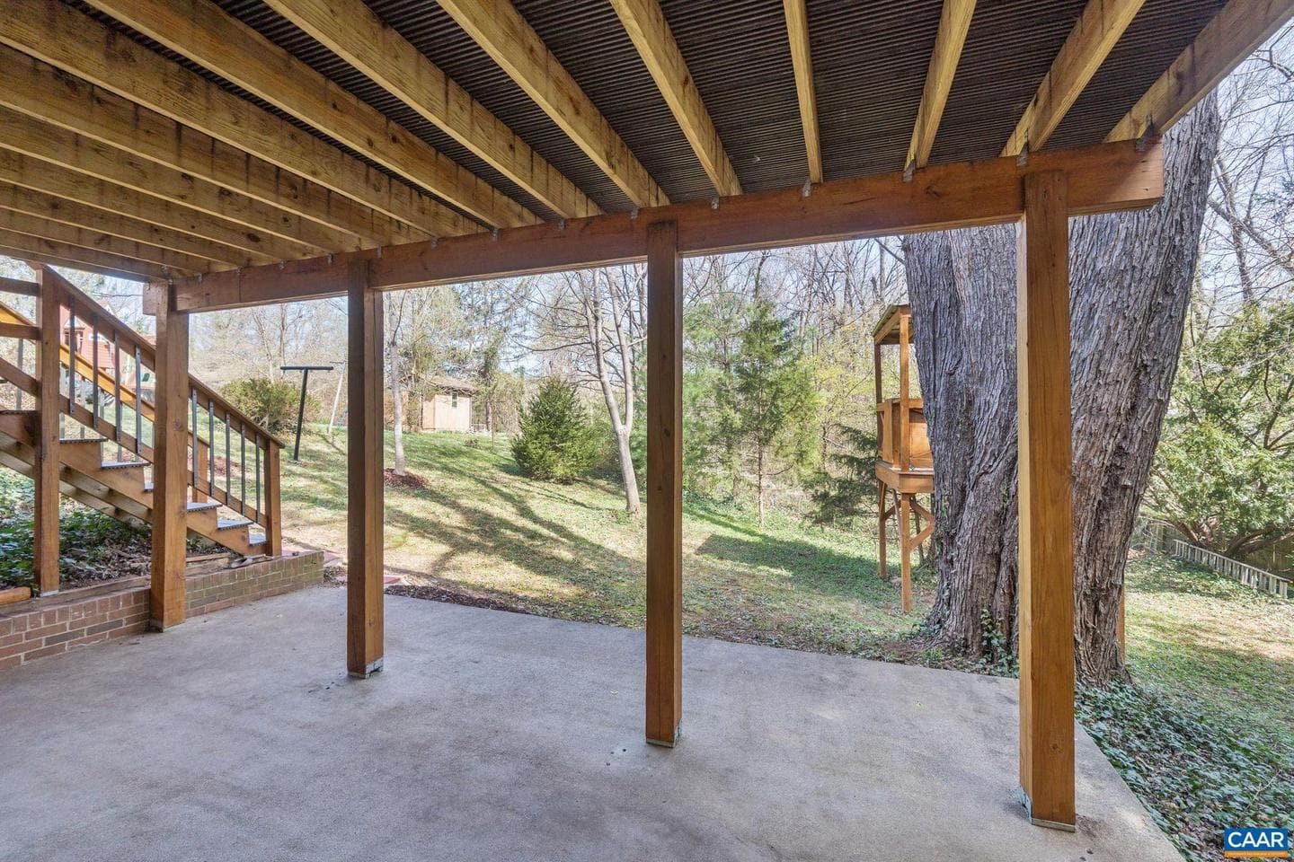 617 Davis Ave photo 47