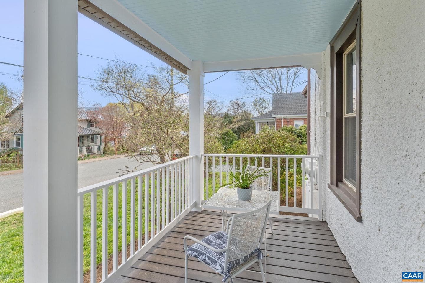207 Douglas Ave photo 35