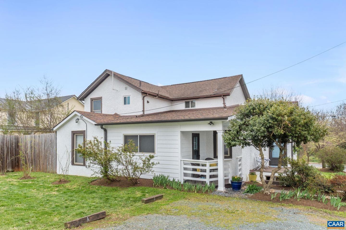 207 Douglas Ave photo 44