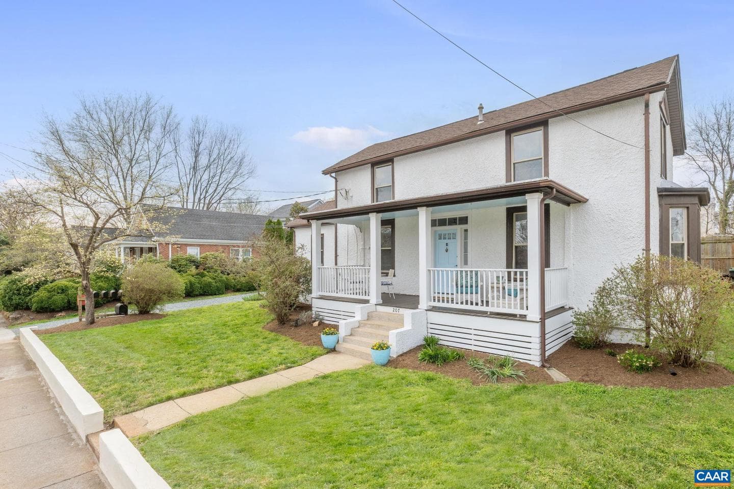 207 Douglas Ave photo 45