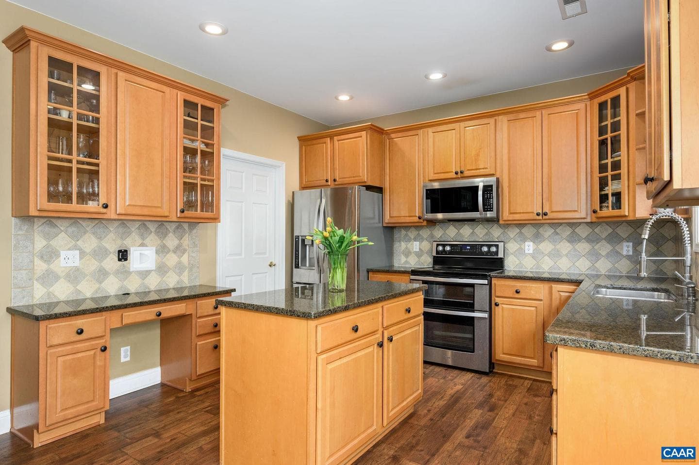 1156 Foxvale Ln photo 13