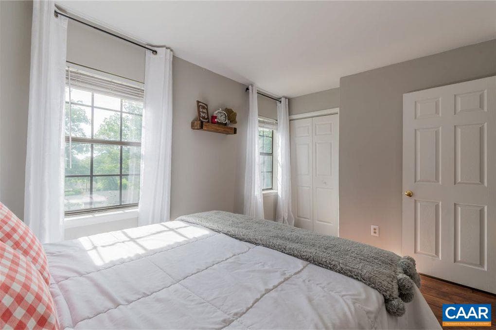 109 Hammond St #b photo 33