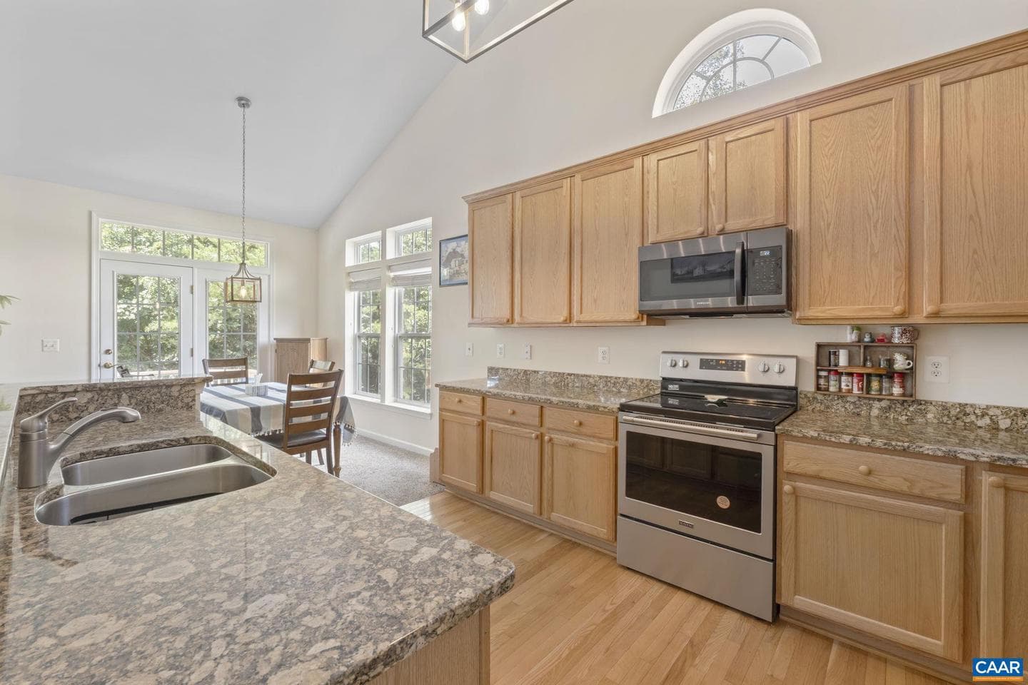 179 Justin Dr photo 12