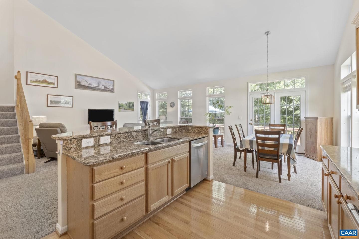 179 Justin Dr photo 13