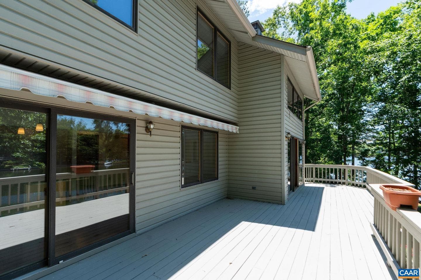 27 Ashlawn Blvd photo 21