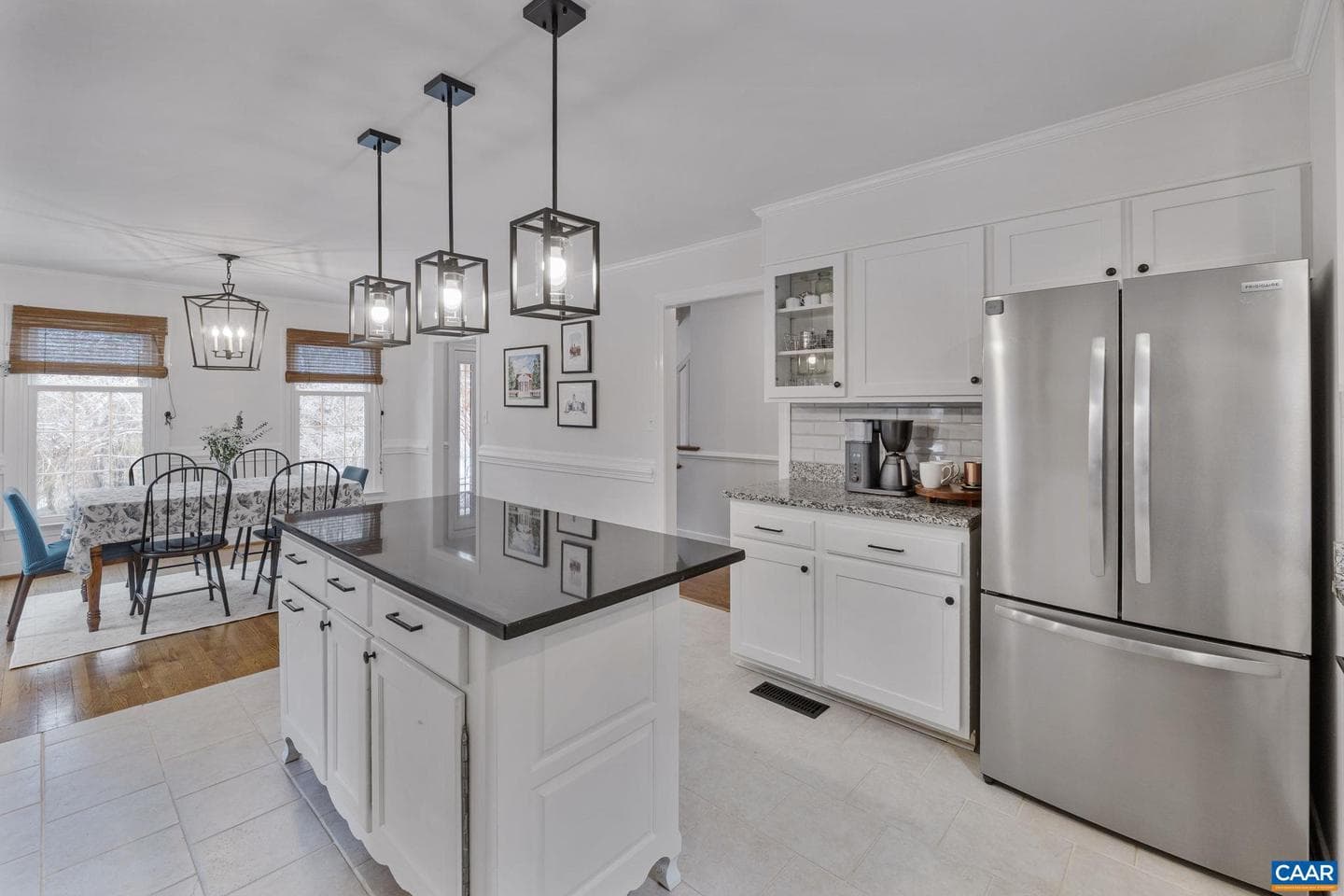 2720 Leeds Ln photo 12