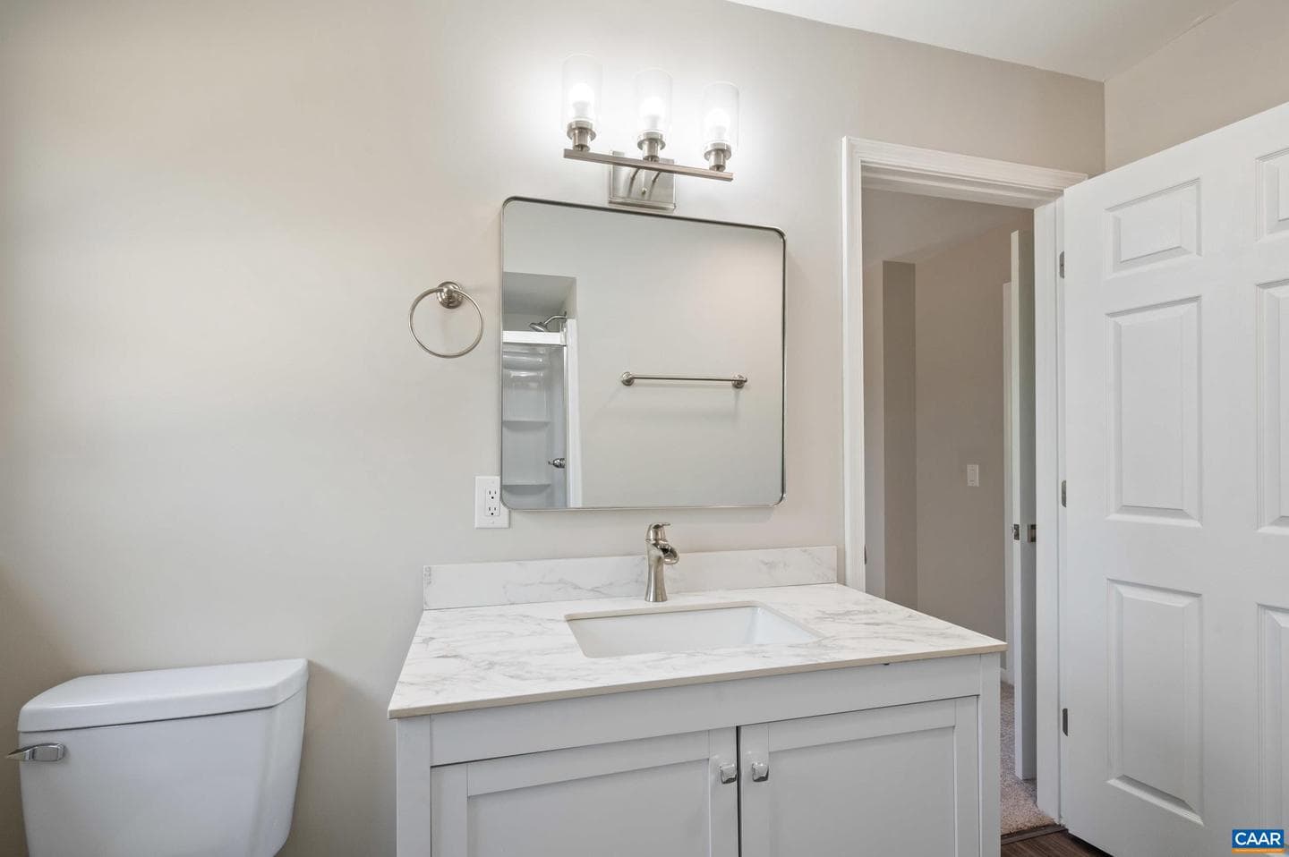 6709 Spring Hill Rd photo 18