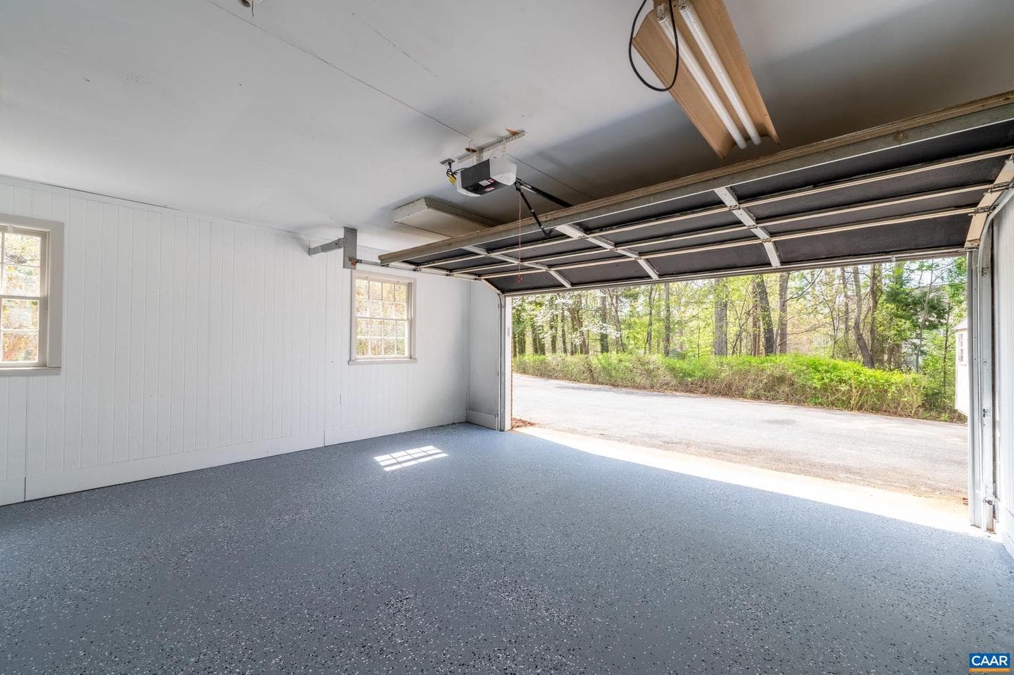 6709 Spring Hill Rd photo 31