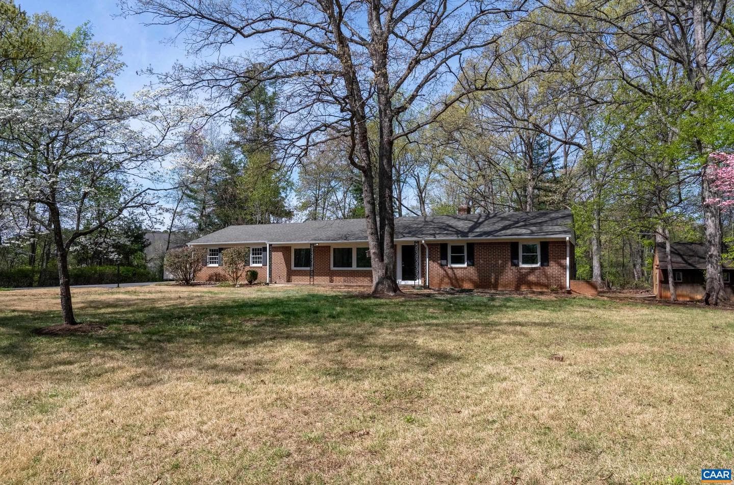 6709 Spring Hill Rd photo 32