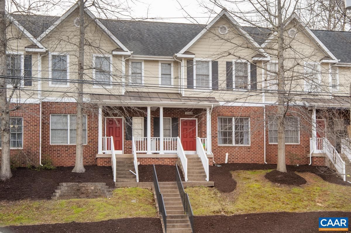 1048 SW 5th St, Charlottesville