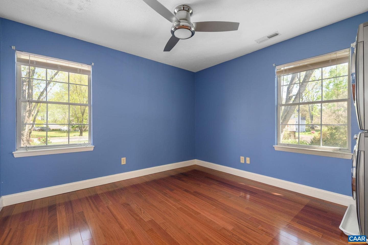 1655 Redwing Ln photo 17