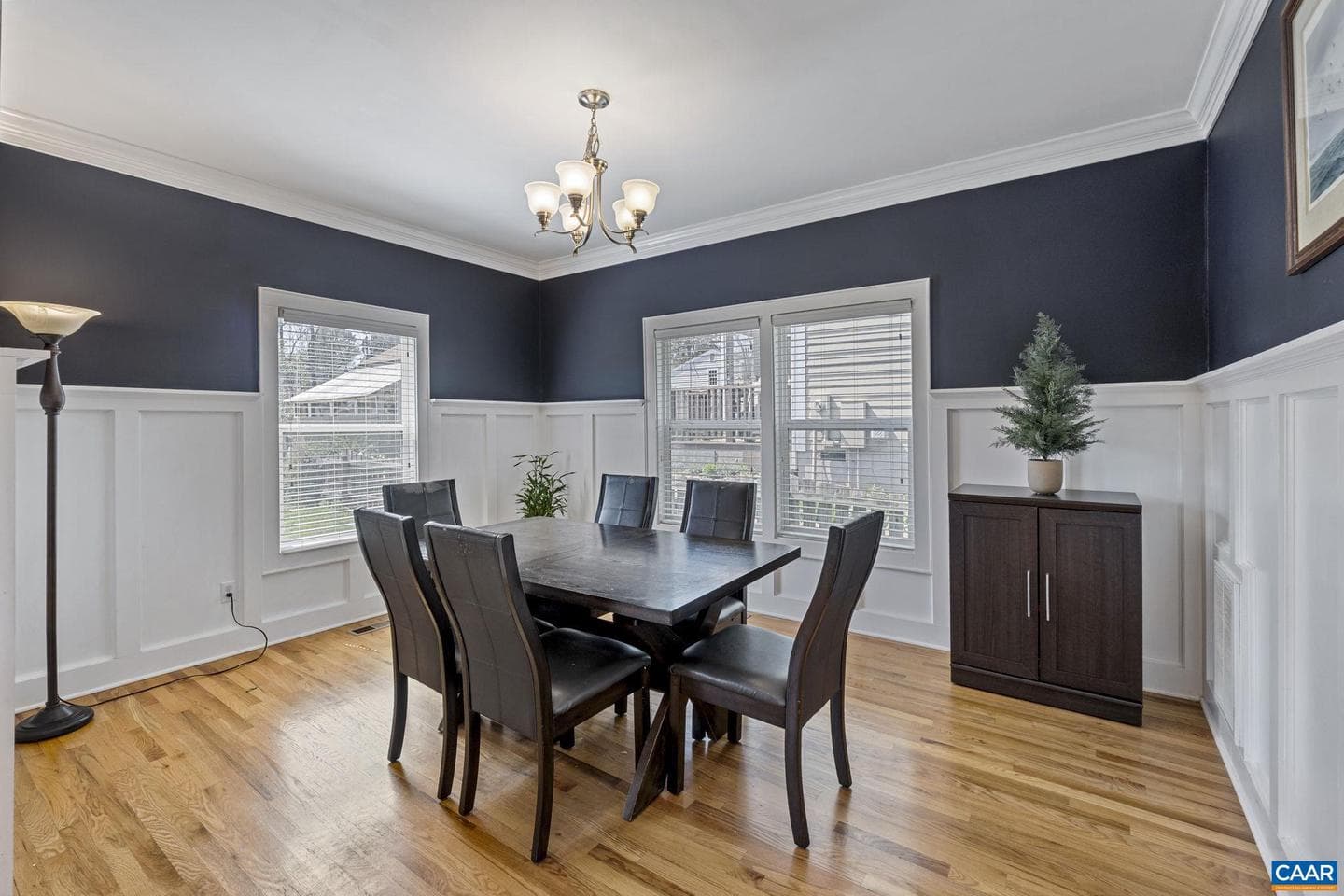 904 Rockland Ave photo 13