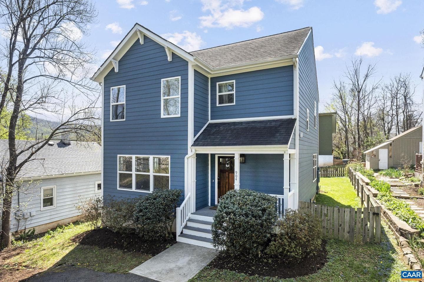 904 Rockland Ave photo 28